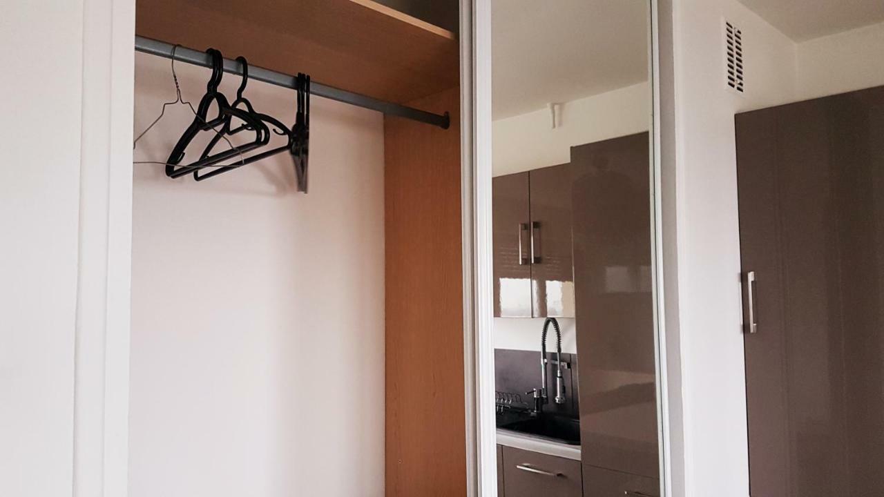Sw Cosy Apart - Paris Le Bourget Roissy Cdg Exterior foto
